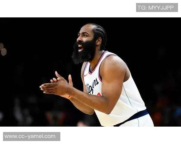 哈登带伤坚持出战31分钟贡献13分6助攻3抢断表现令人担忧 哈登带伤坚持出战31分钟贡献13分6助攻3抢断表现令人担忧